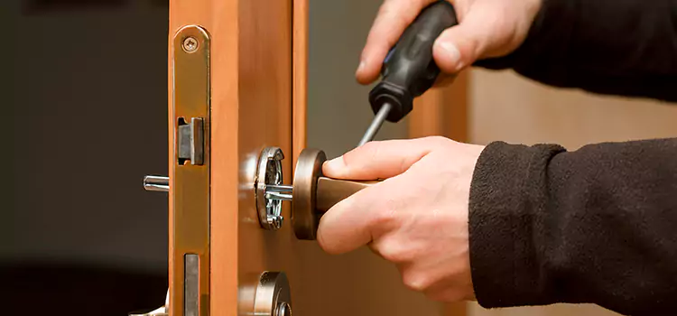 Semi Truck Locksmith Desert Hot Springs